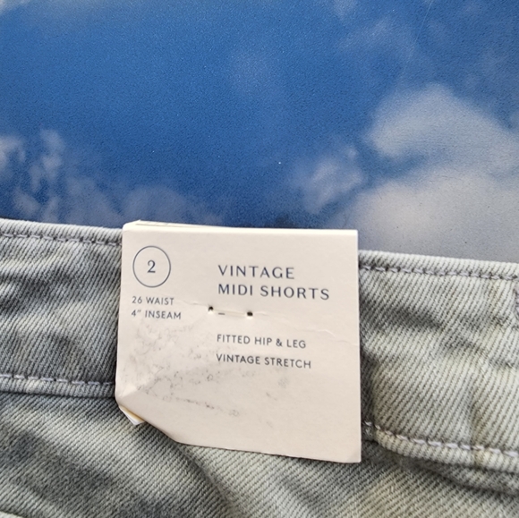 WOMEN'S SHORTS UNIVERSAL THREAD GRAY 2/26  NWT - Picture 8 of 8